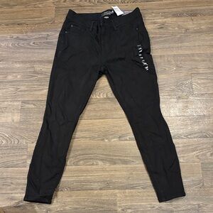 Brand New Torrid Black Skinny Jeans Size 14R